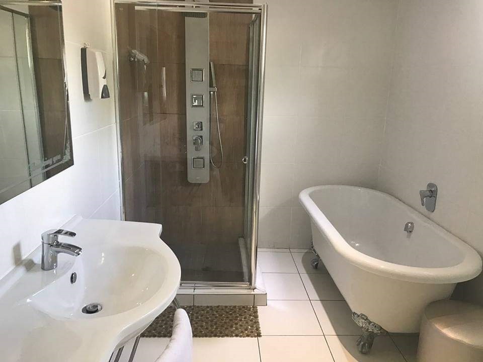 Comfort Twin Room at Lilitha Boutique Hotel in Butterworth